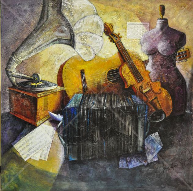Interior con instrumentos musicales y maniquí