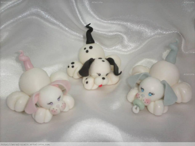 Perritos en porcelana fría 