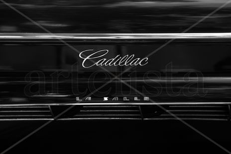 Cadillac negro