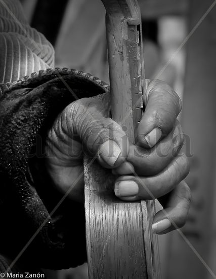 Las Manos Fotoperiodismo y documental Blanco y Negro (Digital)