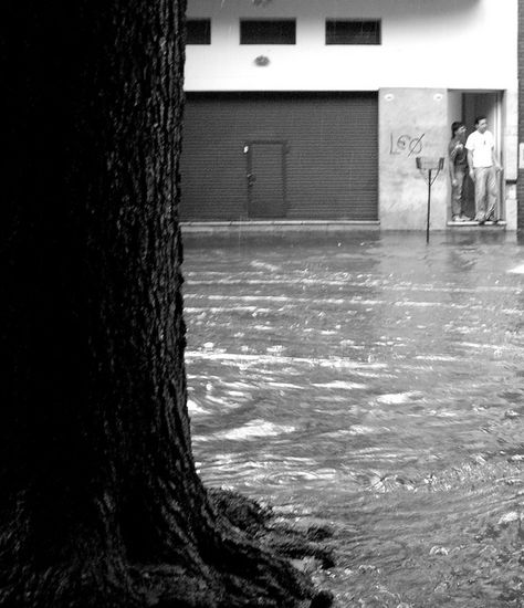 BARRIO Fotoperiodismo y documental Blanco y Negro (Digital)