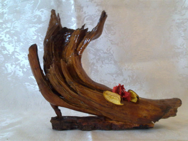 bota  de hada Wood Figurative