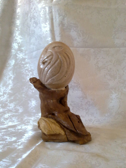 presa Wood Figurative