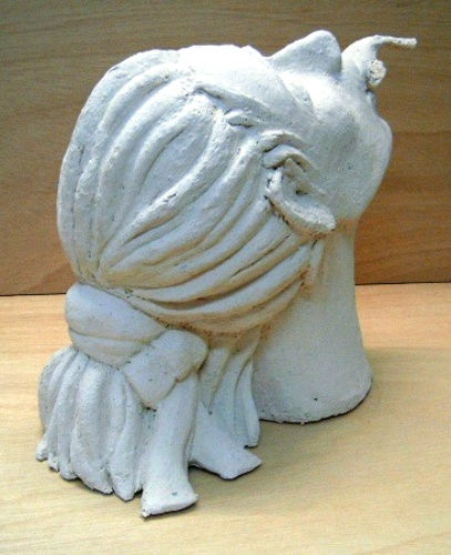 mujer con pez Pottery Figurative