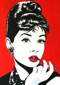 Audrey Hepburn. Pop...