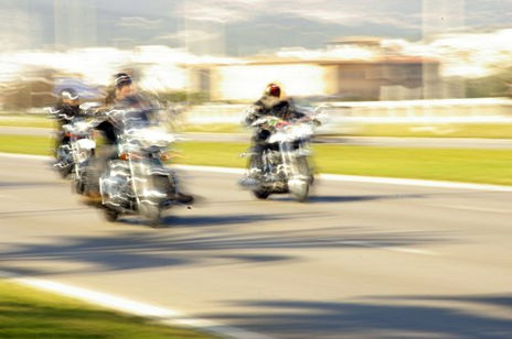 Motos.