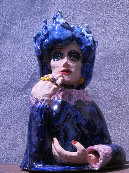 Drama indecisa Pottery Figurative