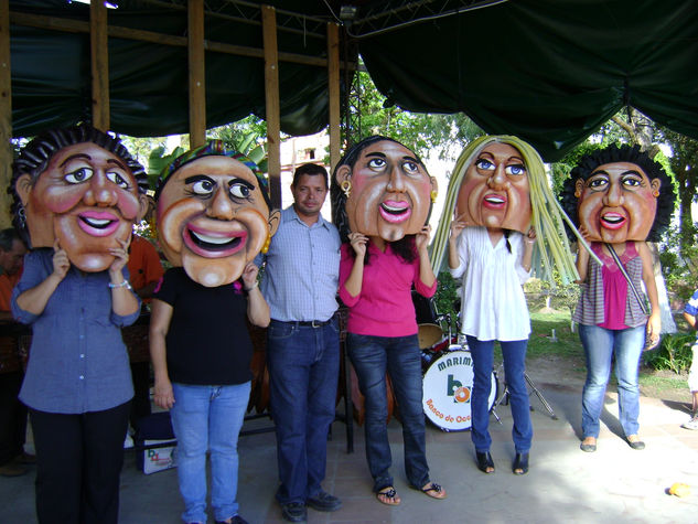 MASCARONES CARICATURESCOS. johnny mcdonald pintor hondureño contemporaneo Acrílico Otros Retrato