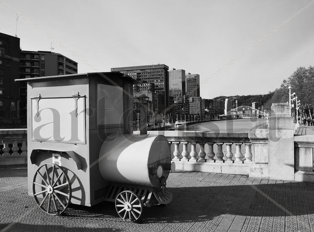 Calles de Bilbao4 Architecture and Interiorism Black and White (Digital)