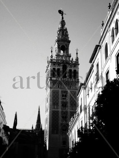 Giralda Travel Black and White (Digital)