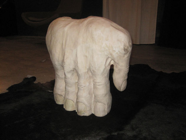 ELEFANTE MANUS II