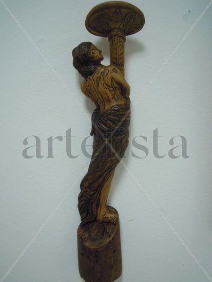 Señorita con antorcha Carving Figurative