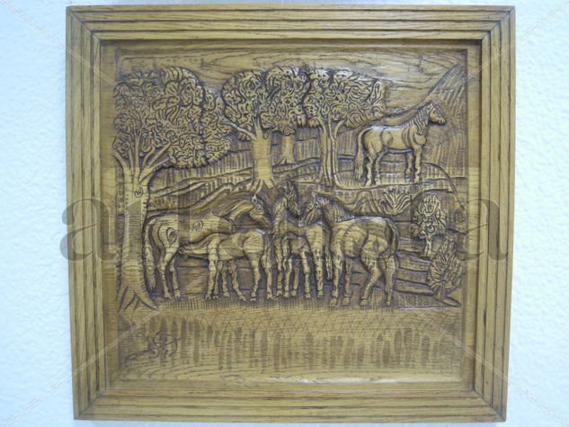 Caballos Carving Figurative