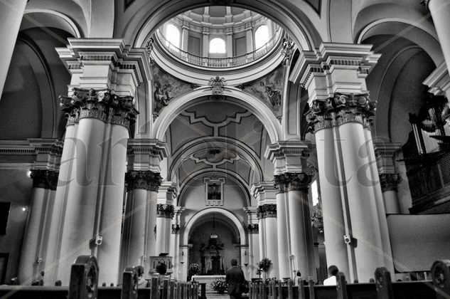 Catedral primada Arquitectura e interiorismo Blanco y Negro (Digital)