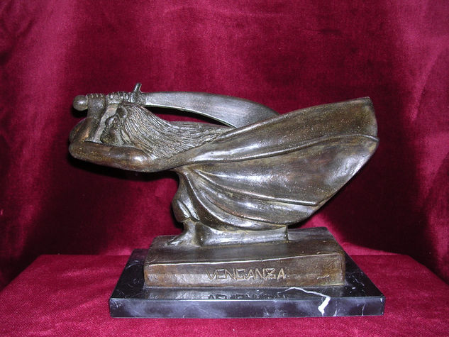 VENGANZA Bronce Figurativa