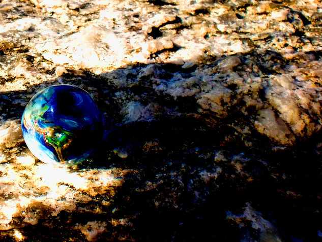 The Blue Marble/ La Canica Azul. N° 2 Óleo Lienzo Paisaje