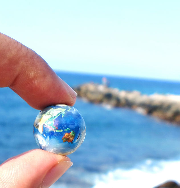Ocenia, serie Canica Azul