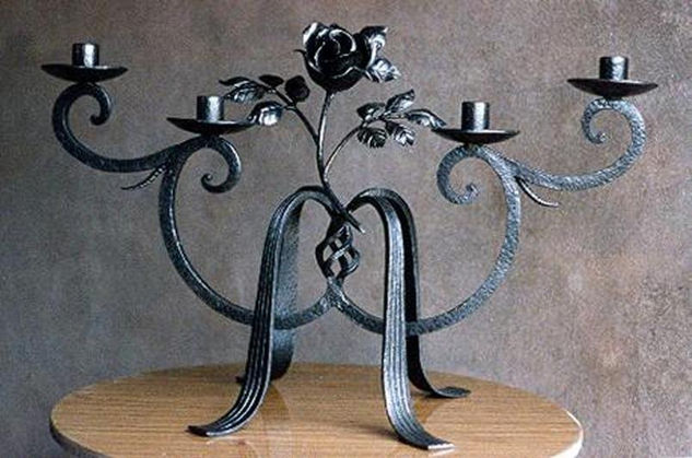 hf-  Candelabro con rosa Forja Metal