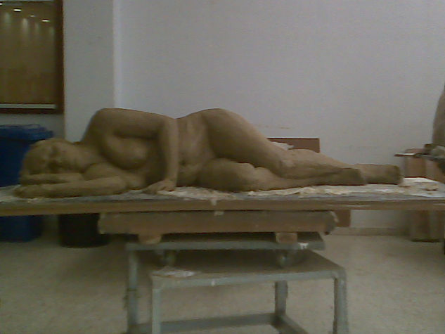 Desnudo tumbado Terracotta Figurative