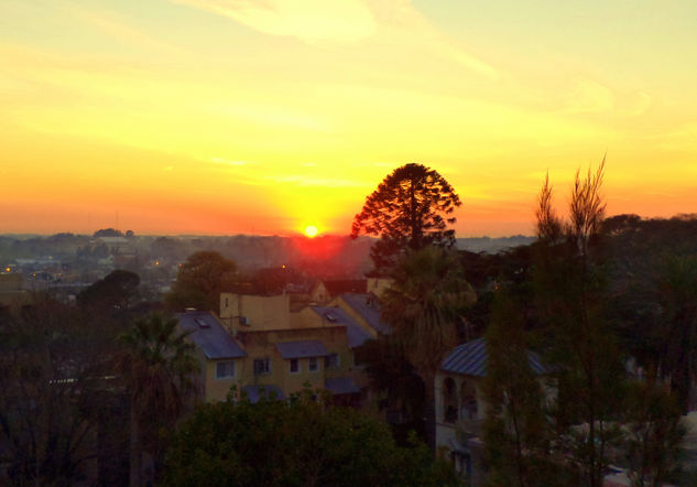 amanecer sobre el lejano río Óleo Lienzo Paisaje