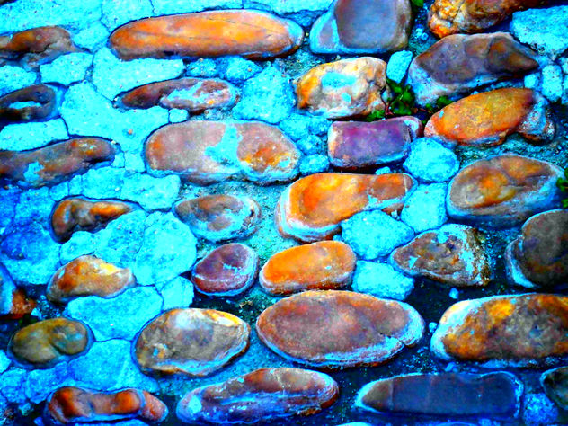 COMPOSICION VLAS.BOLOS DE COLORES.