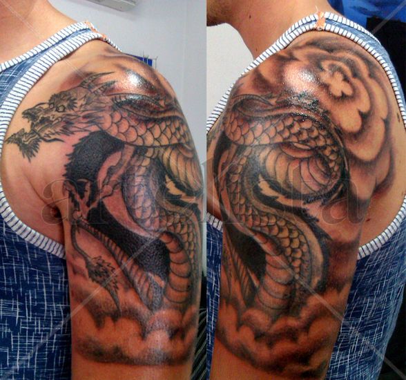 Drágon por  Moacir Lemos Tatuador 