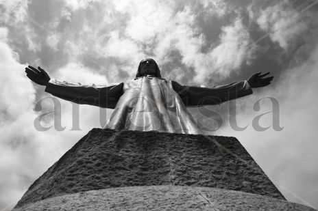 Cristo en las alturas