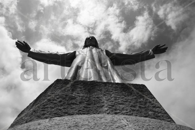 Cristo en las alturas