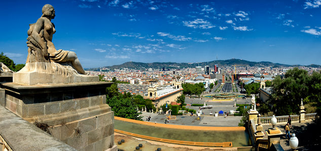 Vista desde Montjuic (Barcelona) Arquitectura e interiorismo Color (Digital)