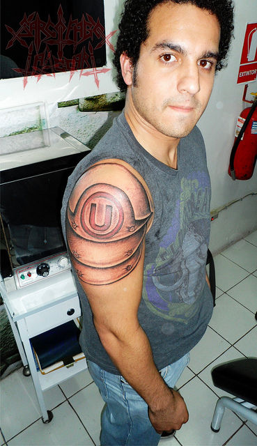 tatuaje de la U ,tattoo, tatuajes