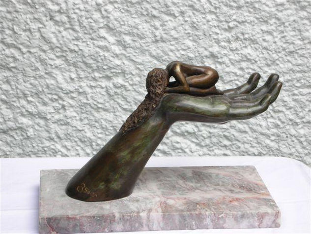 Cascada Bronze Figurative