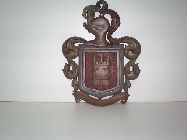 ESCUDO APELLIDO TORRALBA