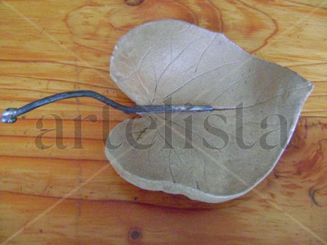Hoja ceramica color...