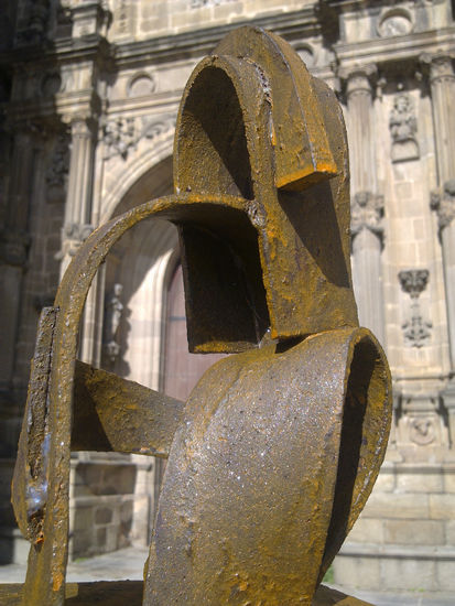 ESCULTURA PARA EL ENLOSADO DE LA CATEDRAL Mixed Abstract