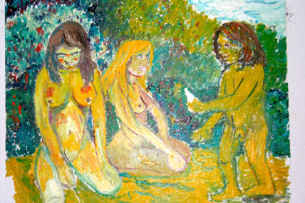 Chicas y niño bañistas