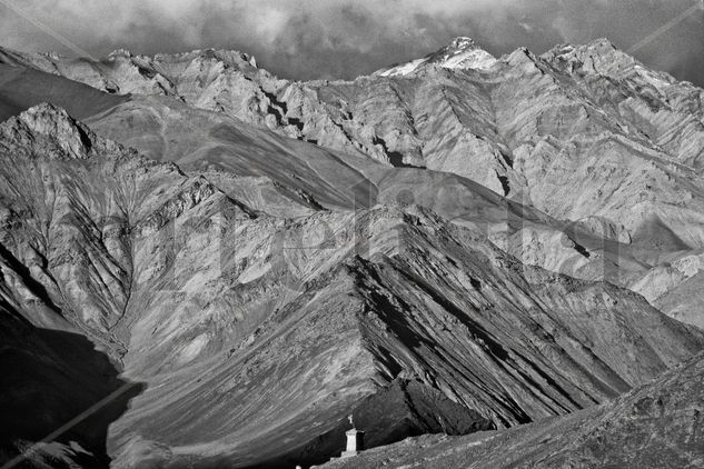 Himalayan landscape near Lamayuru Viajes Blanco y Negro (Química)