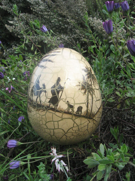 Ceramic egg