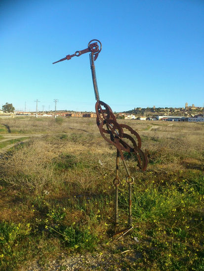 cigueña Iron Figurative