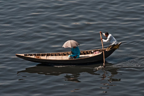 Dhaka - Crossing...