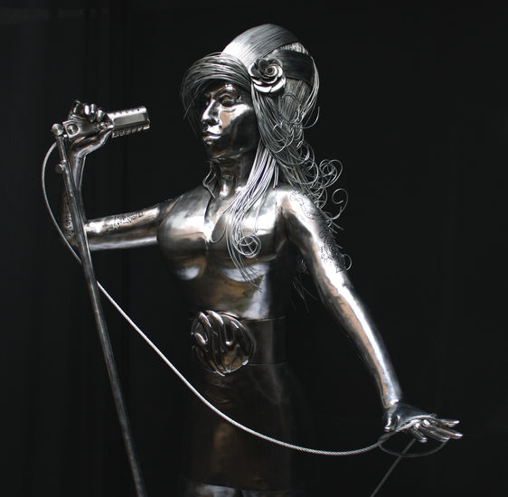 AMY WINEHOUSE Metal Figurativa