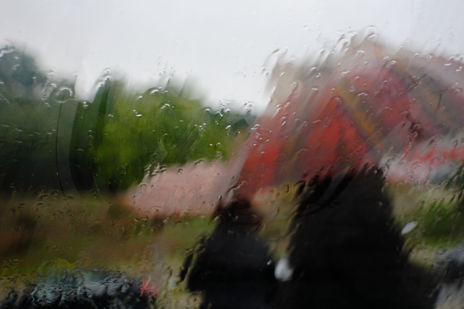 Bajo la lluvia