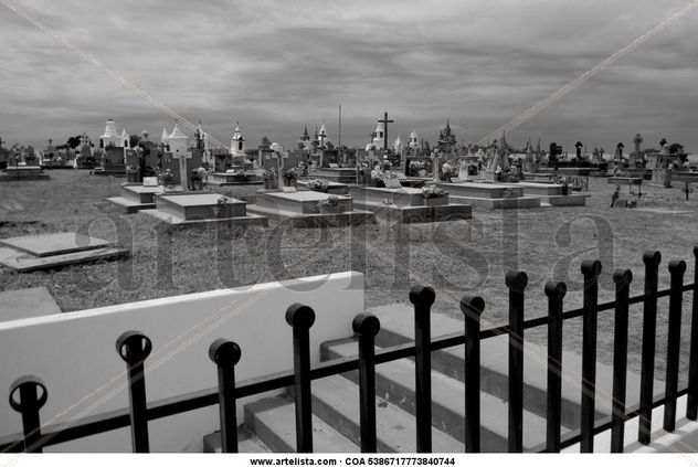 Cementerio tormentoso