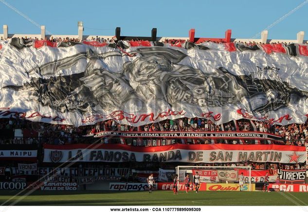 La Bandera Gigante Deportiva Color (Digital)