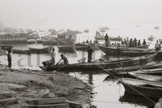 Río Ganges Travel Black and White (Digital)