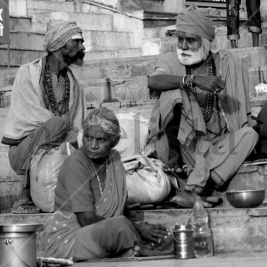 Sadhus en Ganges Travel Black and White (Digital)