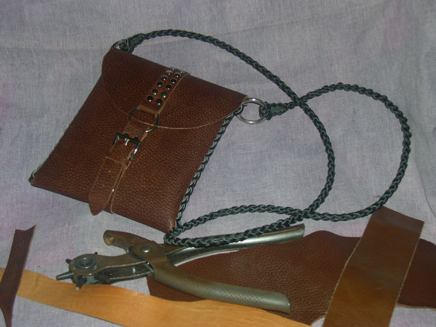 Cartera artesanal de cuero Cuero - Piel Piel y Cuero