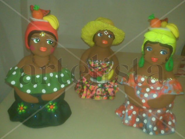 muñecas    ma´conchas