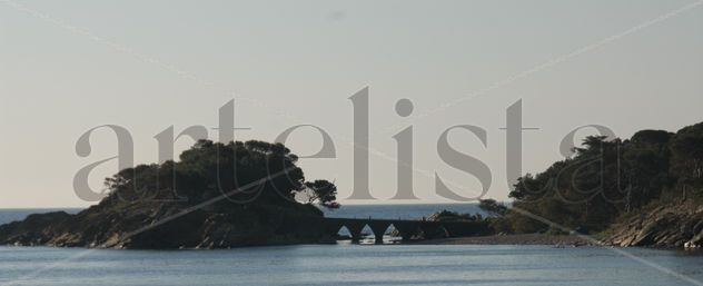 ENTRE DOS TIERRAS