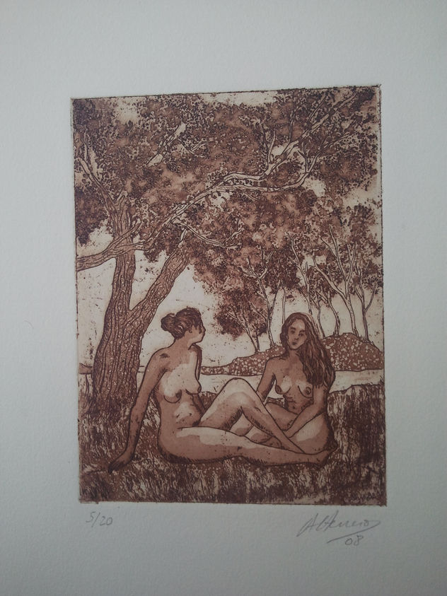 mujeres en bosque