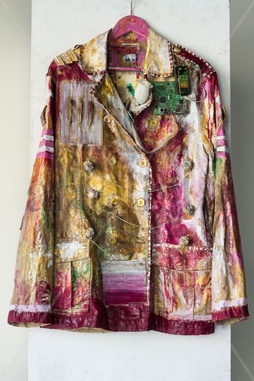 Saco Textile Figure